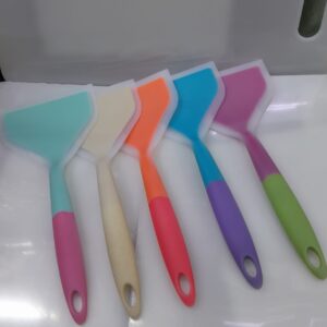 3 pcs Translucent cream spatula heat resistant